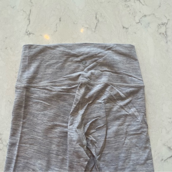 Lululemon Wonder Under Hi-Rise 7/8 Legging 25” in Multi-Grey Size 6 - Picture 7 of 10